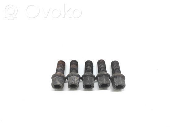 Volkswagen Caddy Nuts/bolts