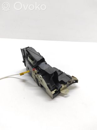 BMW 5 E39 Front door lock 82350959