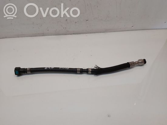 BMW 2 F46 Engine coolant pipe/hose