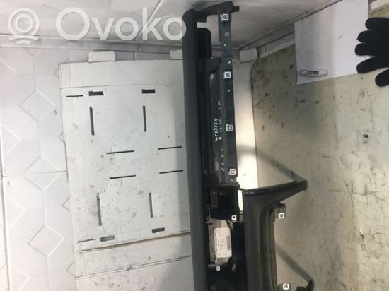 Audi A8 S8 D3 4E Dashboard 4E1857001 4E1857001S
