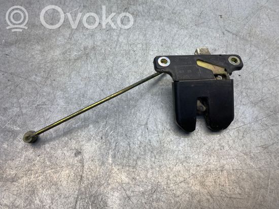 Audi A6 S6 C5 4B Tailgate/trunk/boot lock/catch/latch 827505B