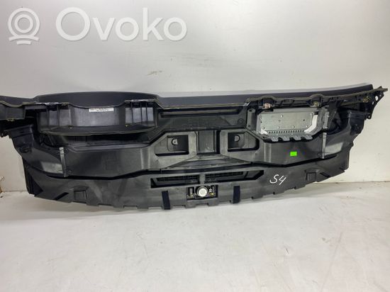 Audi A4 S4 B7 8E 8H Dashboard 8E1857033 8E1857041