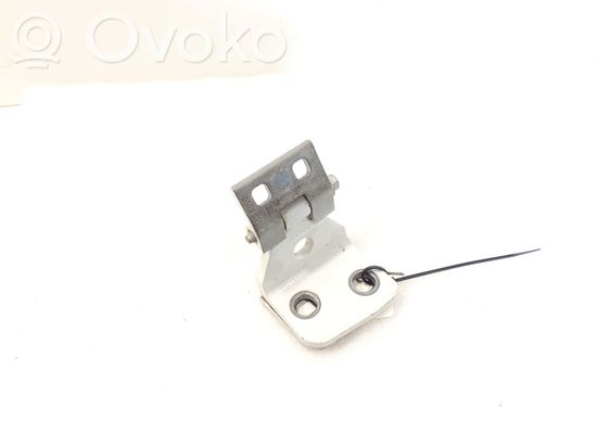 BMW X3 E83 Front door upper hinge 3402822