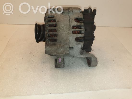 BMW 3 E92 E93 Generator/alternator 7802471