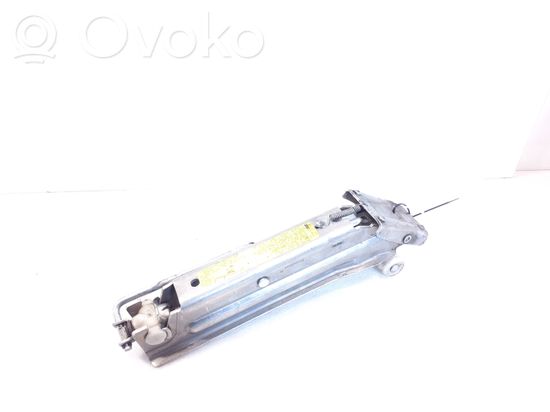 Audi A8 S8 D3 4E Lift Jack 4E0011031