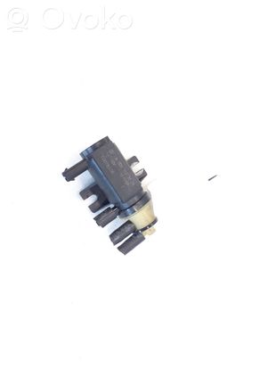 Mercedes-Benz E W212 Turbo solenoid valve A0091533128