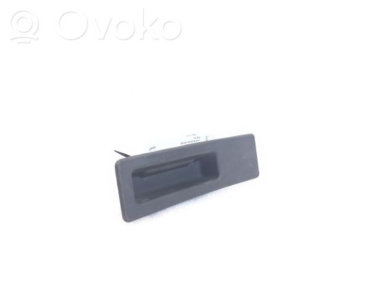 BMW 3 F30 F31 F80 Tailgate opening switch 108229