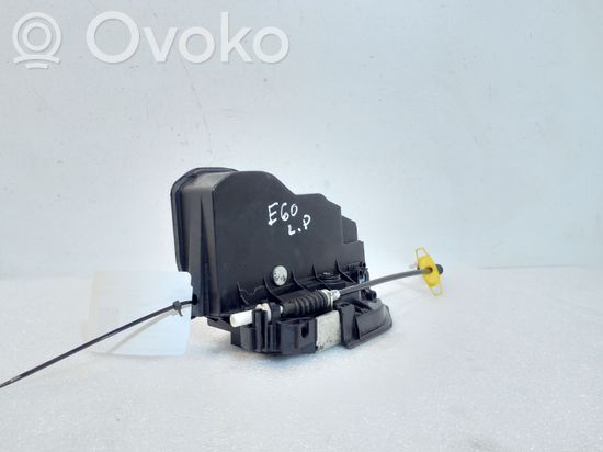 BMW 5 E60 E61 Front door lock 7202143