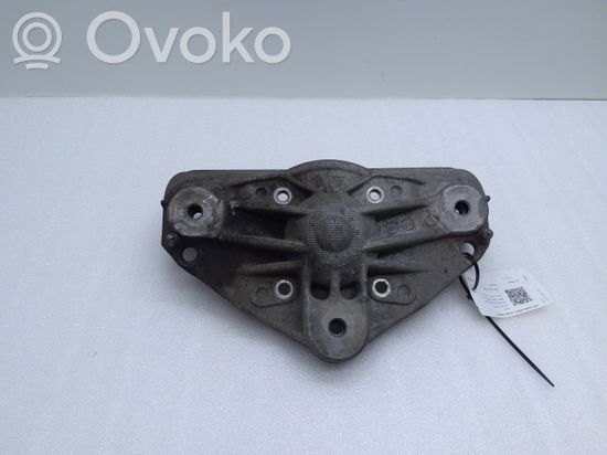 Audi Q7 4L Coil spring mount