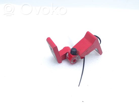 Audi A1 Front door lower hinge 8K0831401E