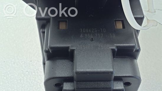 BMW 1 E82 E88 Ignition lock 6954717