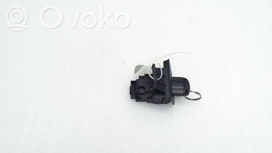 BMW 1 E82 E88 Ignition lock 6954717