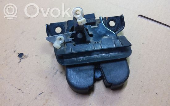 Audi A6 S6 C5 4B Tailgate/trunk/boot open switch 4B9827505E AVANT