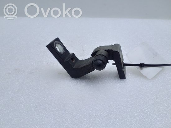 Audi Q7 4L Front door upper hinge
