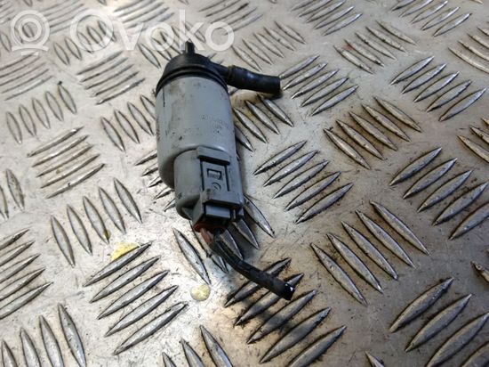 BMW 3 E92 E93 Windscreen/windshield washer pump 6934159
