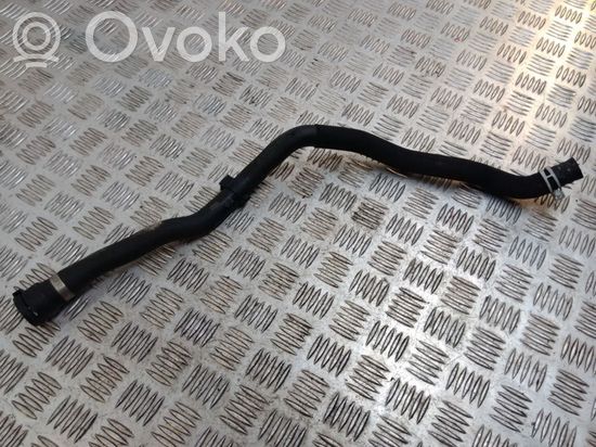 BMW 3 E90 E91 Engine coolant pipe/hose 6951946