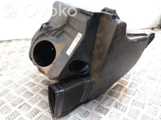 BMW 3 E90 E91 Air filter box 7567175 756717502