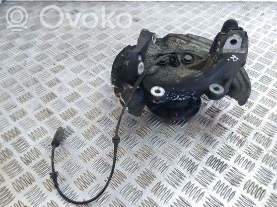 BMW 1 E81 E87 Front wheel hub 6764444