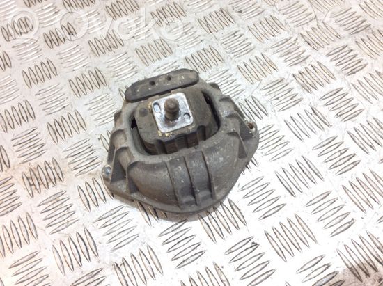 BMW 3 E92 E93 Engine mount bracket