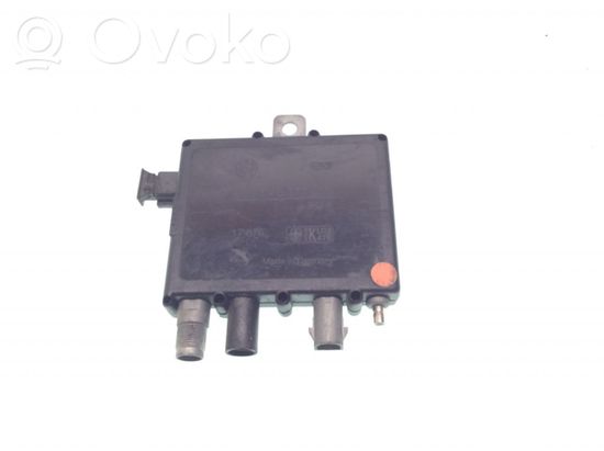 BMW X5 E53 Aerial antenna amplifier 8377656