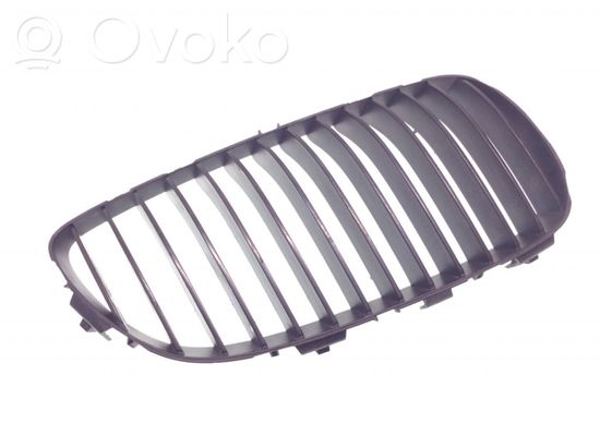 BMW 3 E92 E93 Front bumper upper radiator grill 1828180609