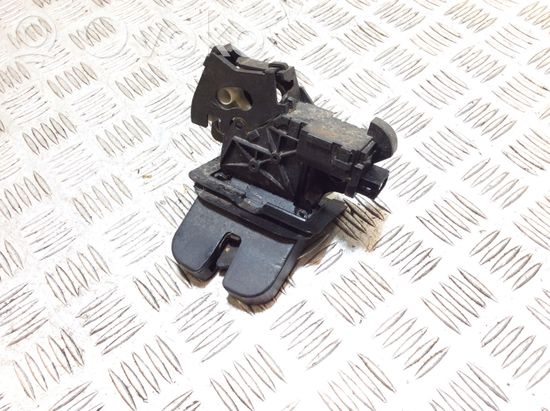 Audi A6 S6 C6 4F Tailgate/trunk/boot lock/catch/latch 8P4827505C