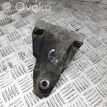 Mercedes-Benz S W220 Engine mounting bracket 6282230004