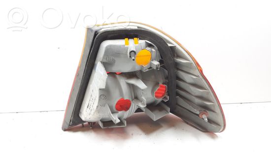 BMW 3 E46 Rear/tail lights 8364921 2819