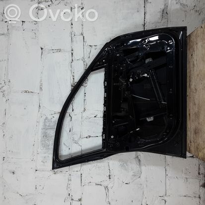 BMW 5 E60 E61 Front door 4751