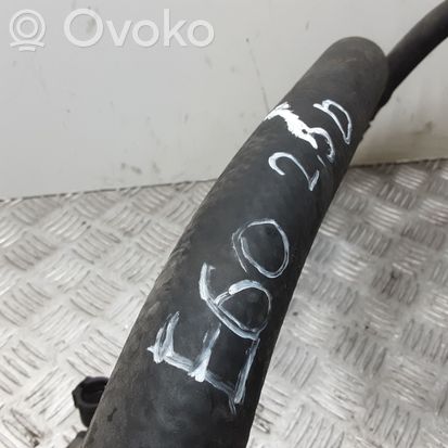 BMW 5 E60 E61 Engine coolant pipe/hose