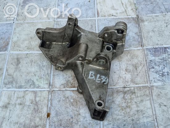 BMW 5 E39 Engine mounting bracket 11162245747