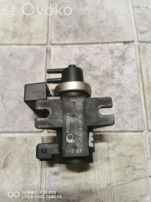 BMW 5 E39 Vacuum valve 72279600