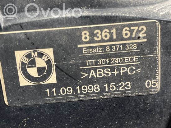 BMW 5 E39 Rear/tail lights 8361672