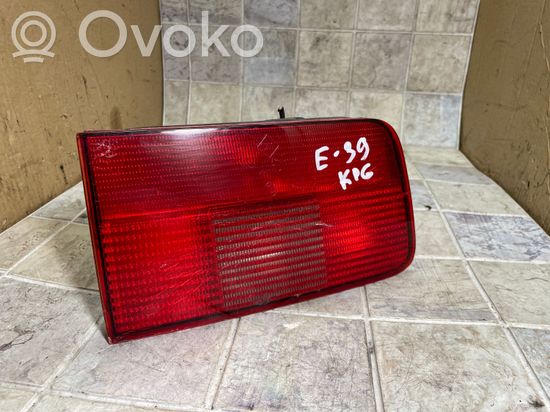 BMW 5 E39 Tailgate rear/tail lights 8361673