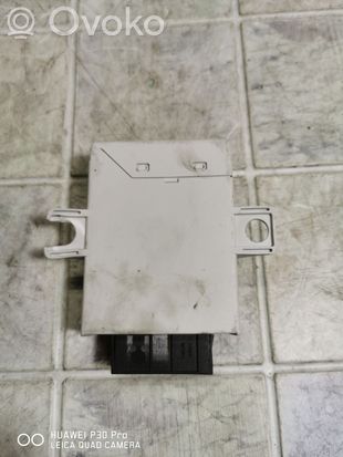 BMW 5 E39 Other control units/modules 61358382453 608377