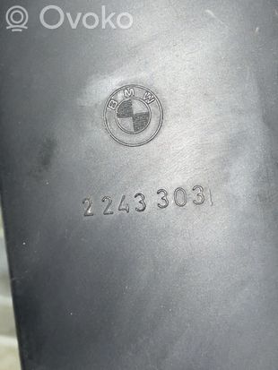 BMW 5 E39 Fan impeller 2243303