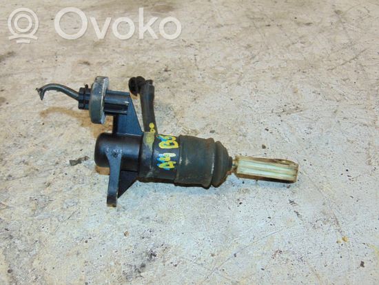 Audi A4 S4 B5 8D Clutch master cylinder 8E1721401 8E1721401C 8E1721401G