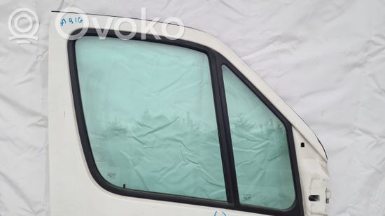 Mercedes-Benz Sprinter W906 Front door