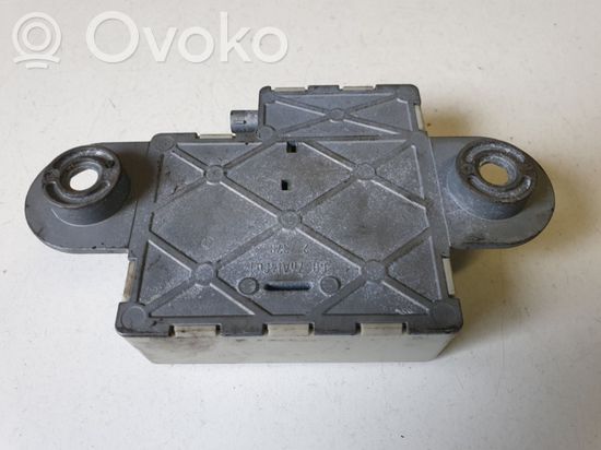 BMW 7 F01 F02 F03 F04 Aerial antenna amplifier 6935024