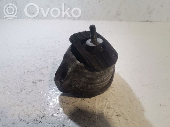 BMW 5 E60 E61 Engine mount bracket 15934612