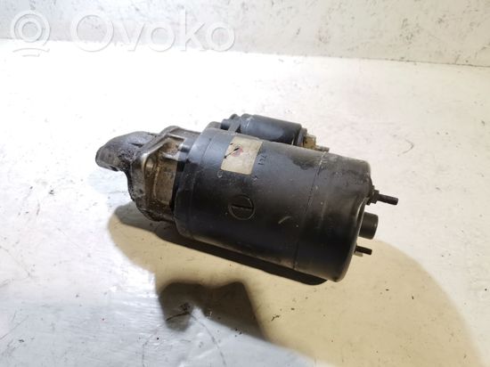BMW 5 E28 Starter motor 1005823