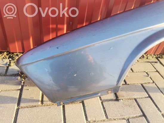 BMW 5 E28 Fender