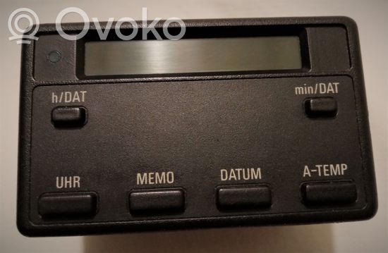 BMW 5 E34 Clock 62131374288