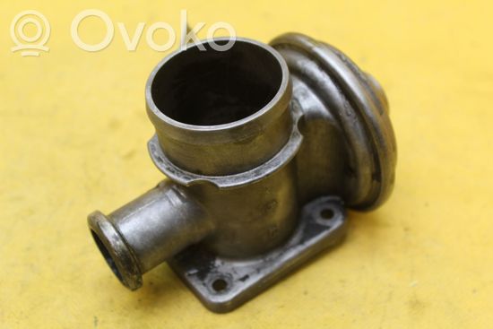 BMW 3 E46 EGR valve 7785452