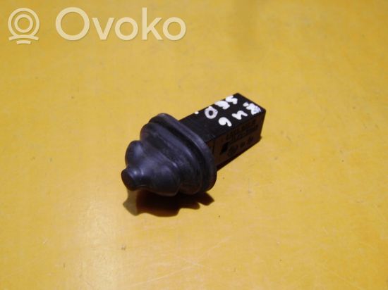 BMW 3 E46 Fuel tank cap lock 82289392