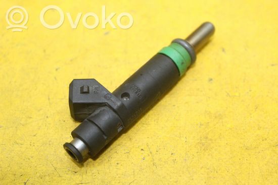 BMW 7 E65 E66 Fuel injector 7525721