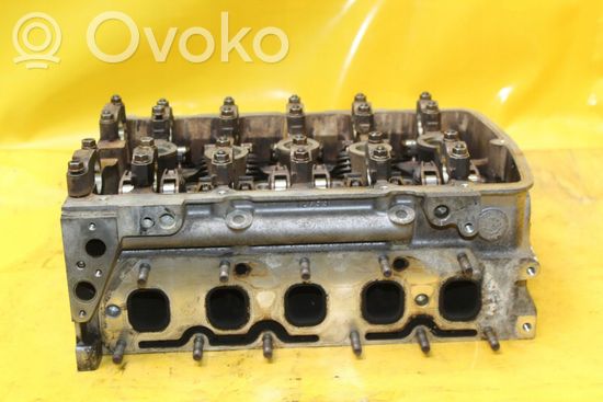Volkswagen Golf IV Engine head