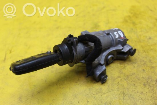Audi A4 S4 B5 8D Ignition lock 4B0905851B