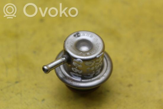 Audi A8 S8 D3 4E Fuel pressure regulator 078133534C