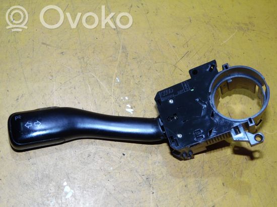 Audi A6 S6 C5 4B Indicator stalk 8L0953513